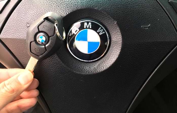 BMW replacement key cost