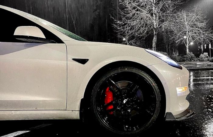 Tesla Model 3 Tire Size